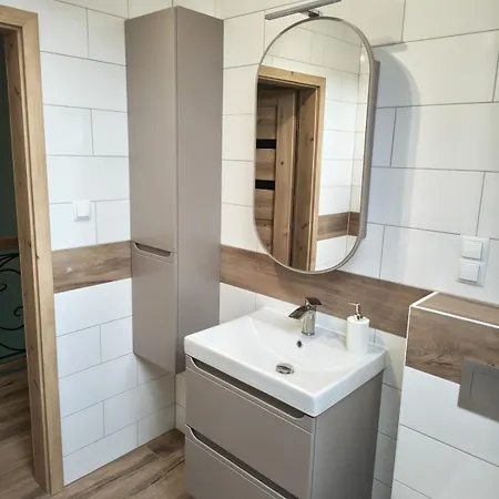 Zolty -